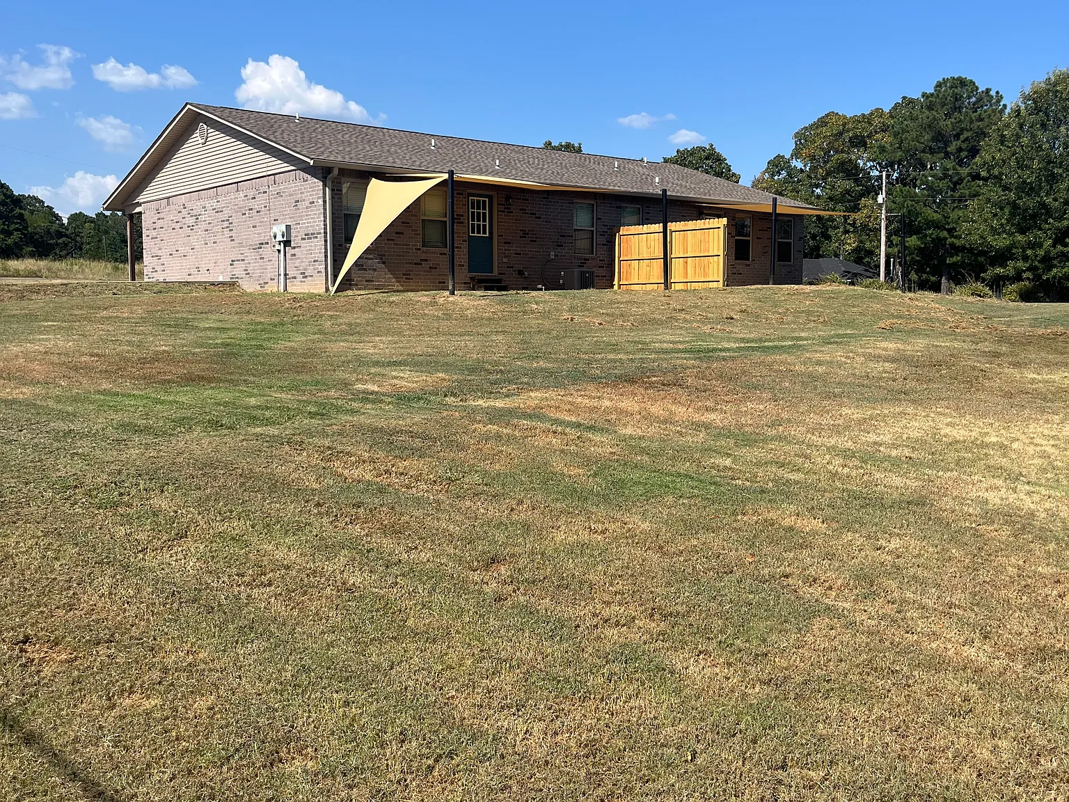 2 bed, 1140 sqft, $1,250 — Photo 3