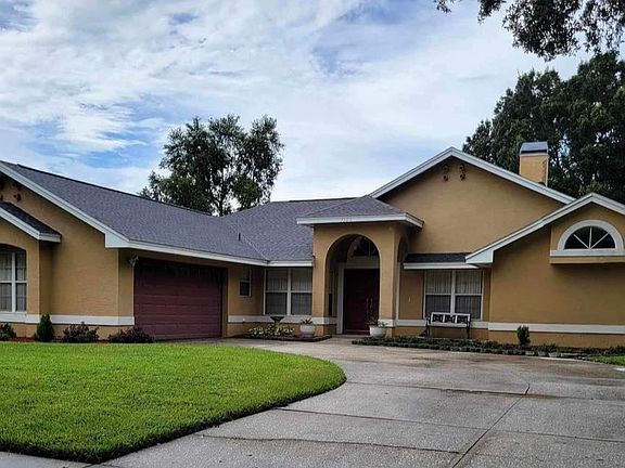 Lawn care and irrigation water included