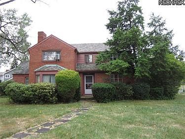 1st image of 3254 Van Aken Blvd