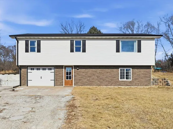 24214 Masters Rd, Glenwood, IA 51534