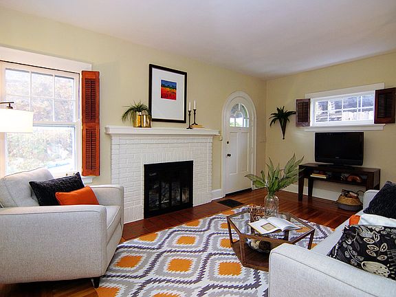 5th image of 1228 Paxton Ave