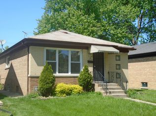 3611 Monroe St, Bellwood, IL 60104