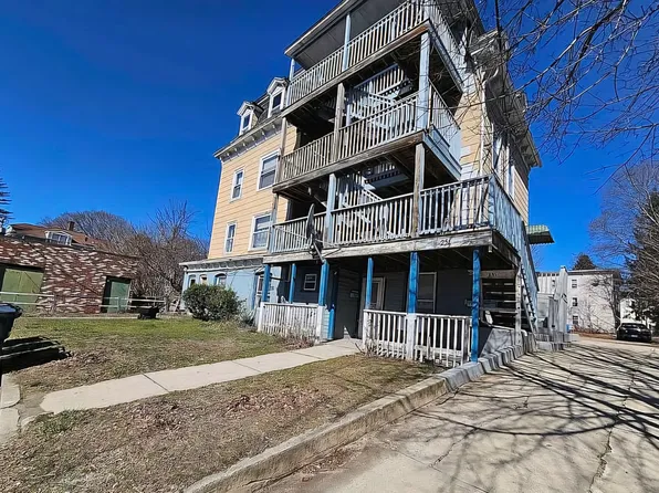 251 Providence Street, Putnam, CT 06260