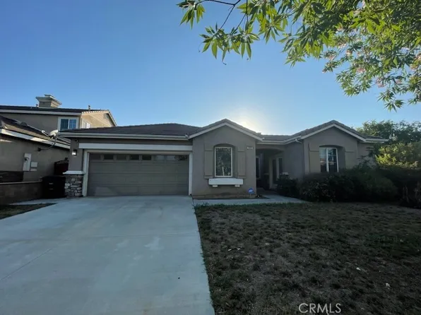 2095 Sonoran Blue Rd, Hemet, CA 92545