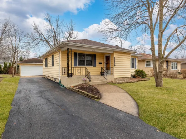 1210 Campbell St, Joliet, IL 60435