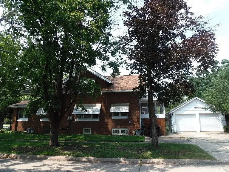 2142 S 6th St #A — Photo 2