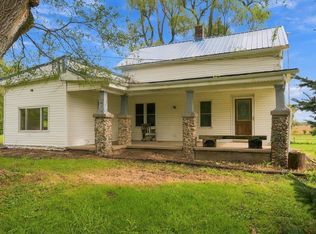 20270 Peach Rd, Culver, IN 46511