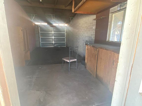 4th image of 610 W Calle Antonia