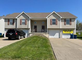 1512 Galway Ct, Liberty, MO 64068