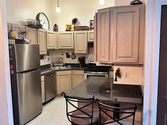 5th image of 23346 Redman Ct