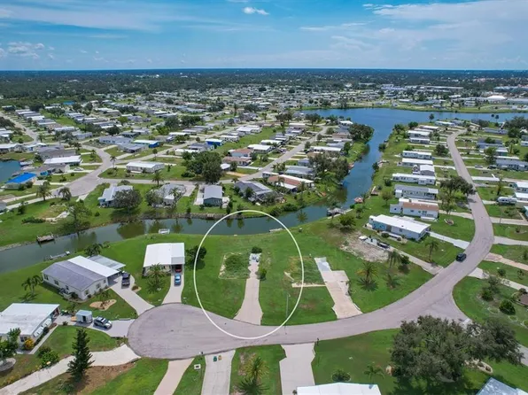 1308 Sanderling Dr #71, Englewood, FL 34224