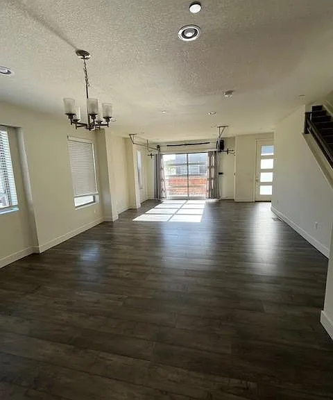Living /dining area