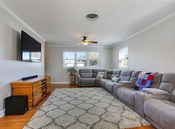 4th image of 4113 Courtland Dr