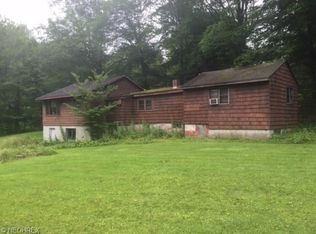 33235 Chagrin Blvd, Moreland Hills, OH 44022