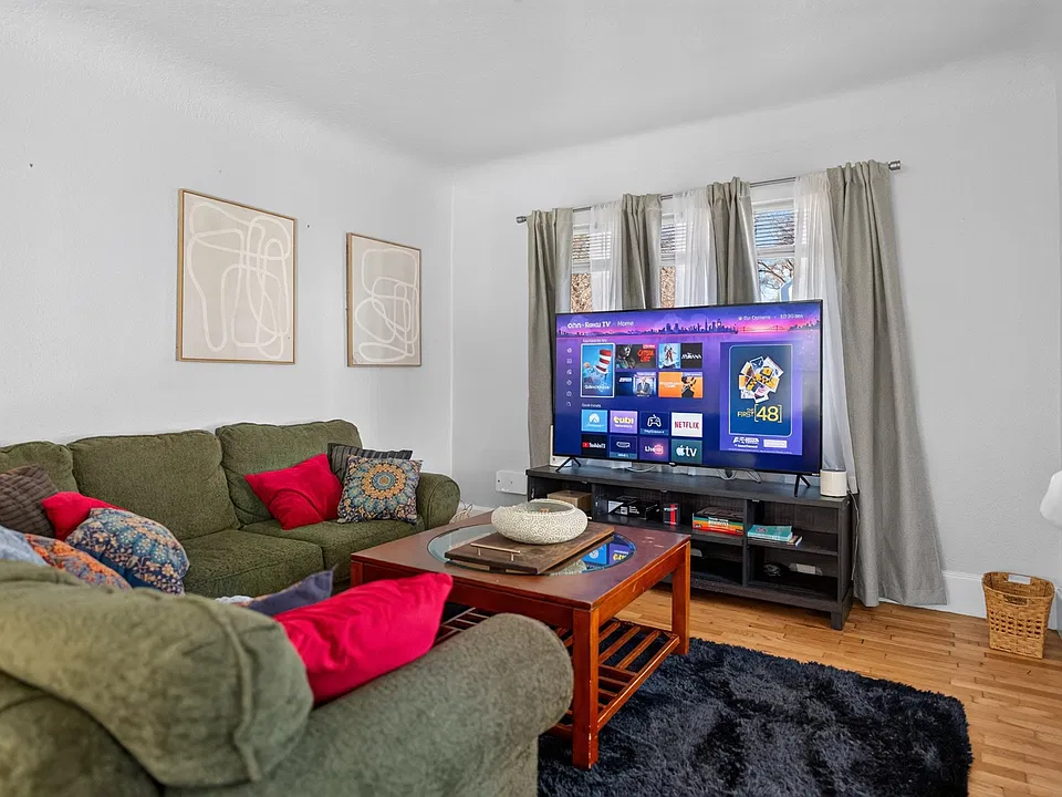 244 Avenue E