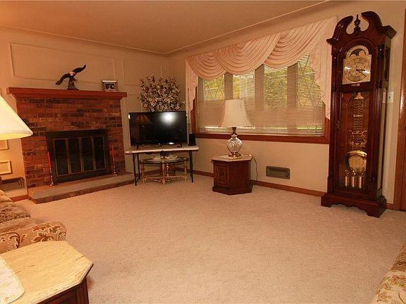 4th image of 3102 Eldora Dr