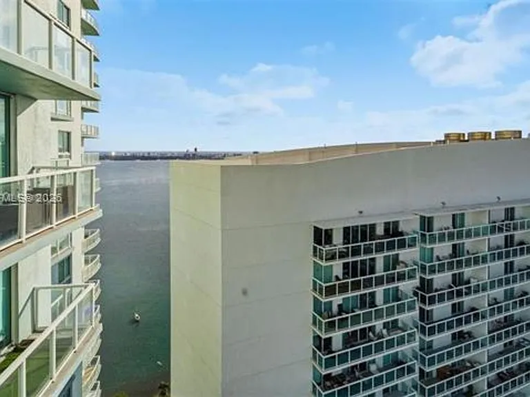 1900 N Bayshore Dr #CU-4109 — Photo 12