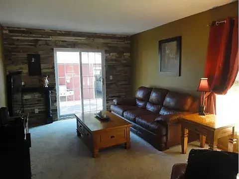3rd image of 317 Main St E