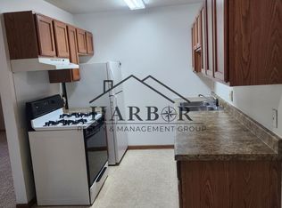 110 2nd Ave SE #303, Hayfield, MN 55940