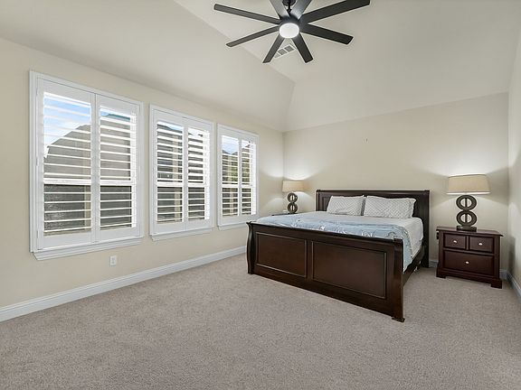5th image of 6385 Stallion Ranch Rd
