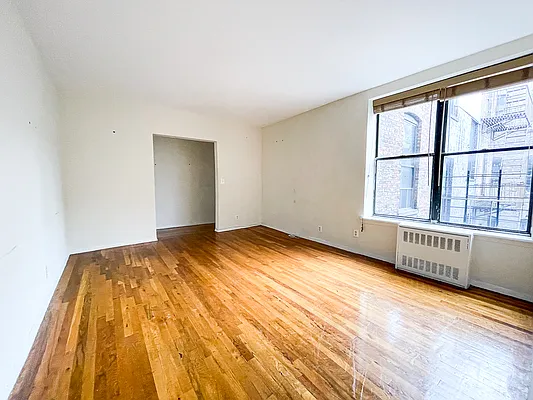 Rented by Level Group | media 8