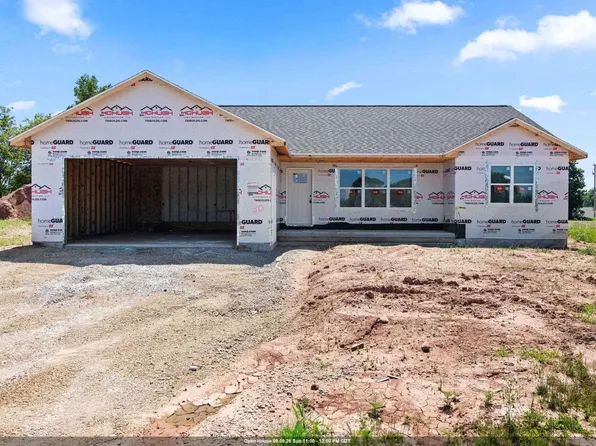 530 Riverview Dr, Berlin, WI 54923