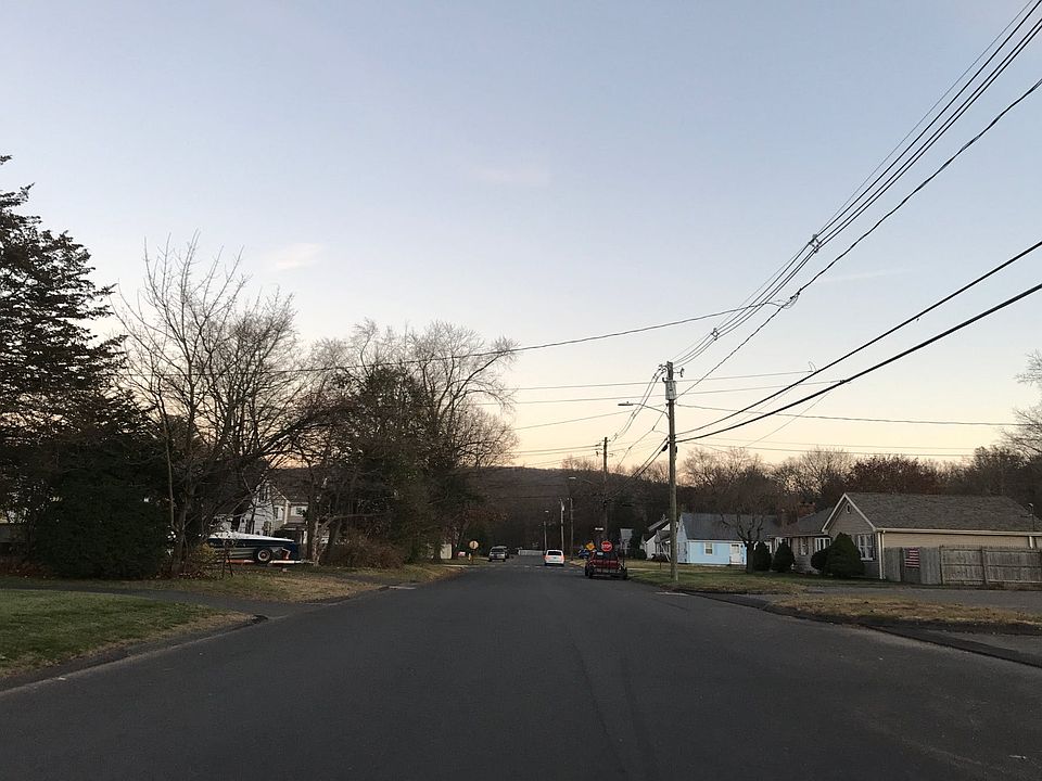 75 Diamond Ave, Plainville, CT 06062 Zillow