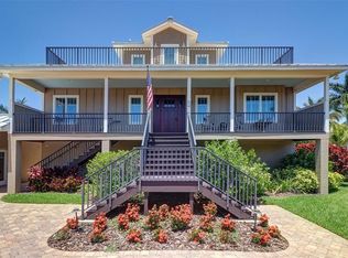 1444 Riverside Dr, Tarpon Springs, FL 34689