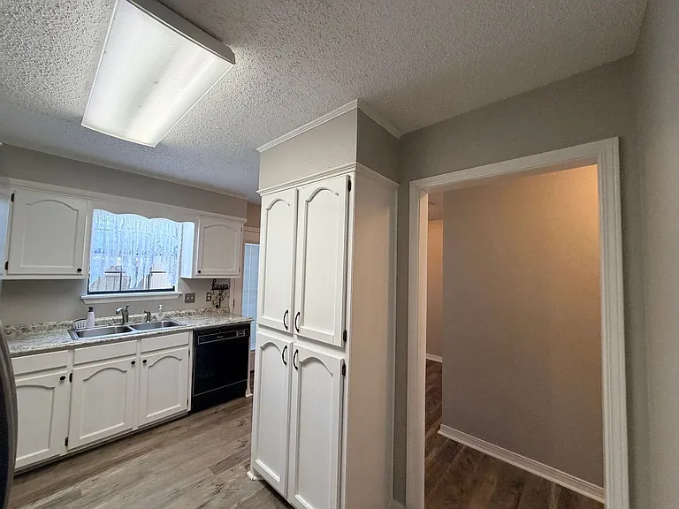 9990 Smugglers Cove Ln — Photo 9