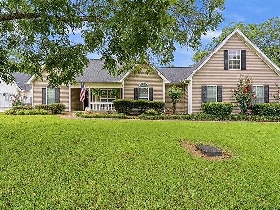 5th image of 209 Duke Ln