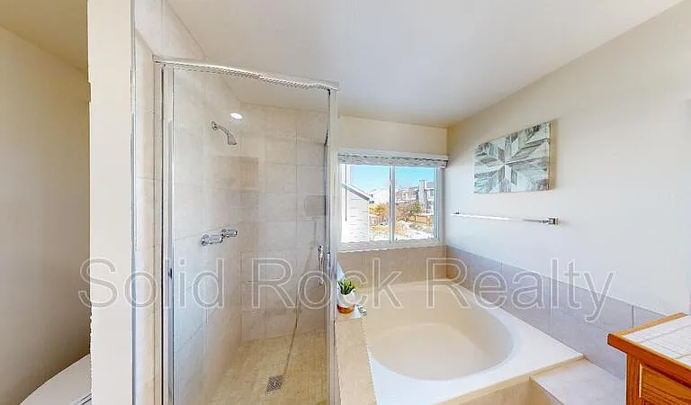 8450 Camfield Cir — Photo 14