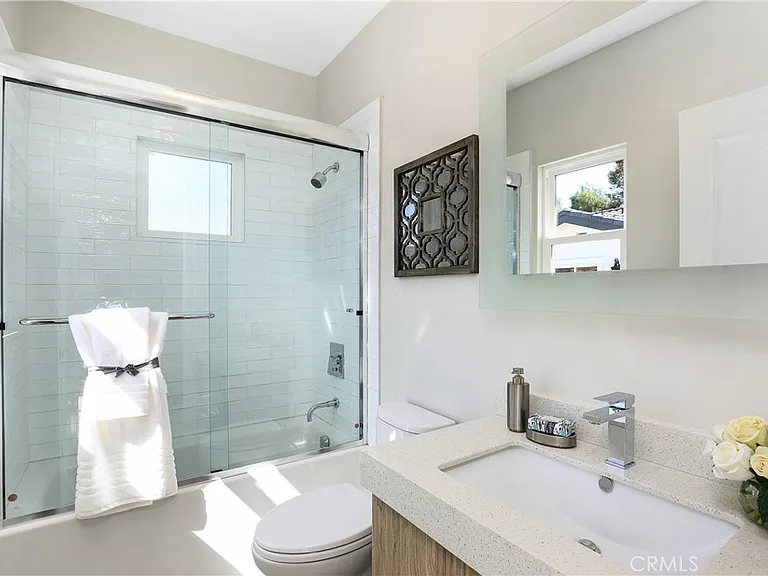 1 Spyglass Ave — Photo 24