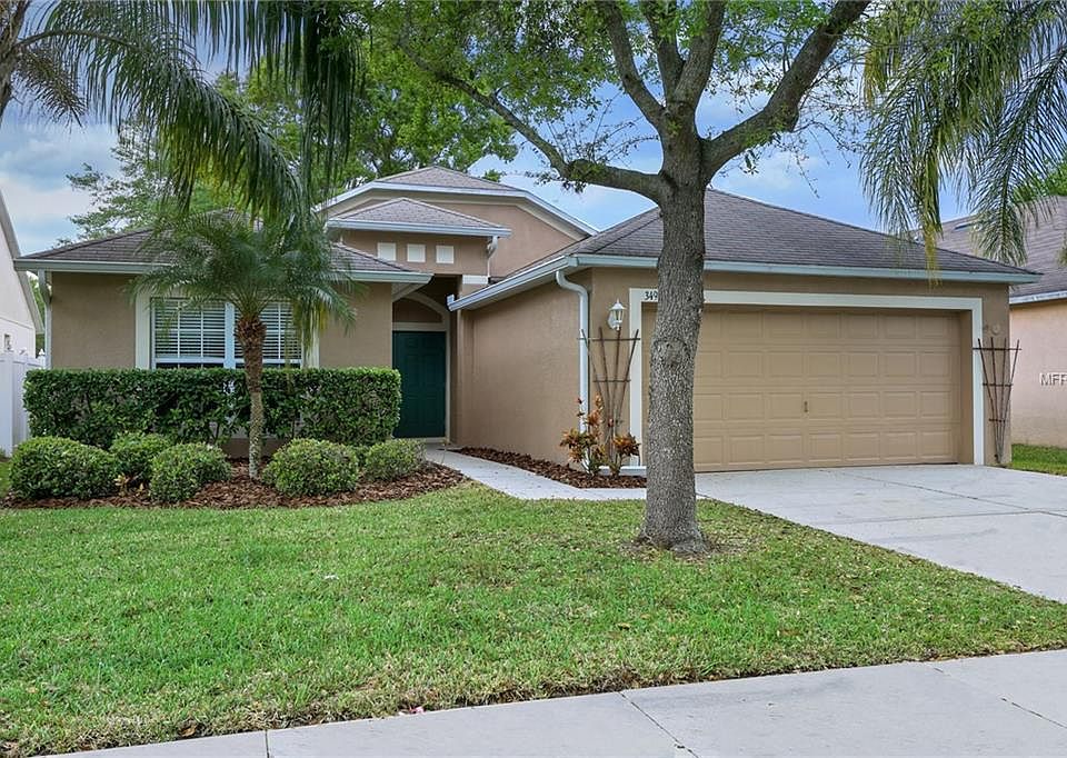 1st image of 34917 Meadow Reach Dr