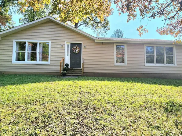 12 Creston Dr, Belleville, IL 62223