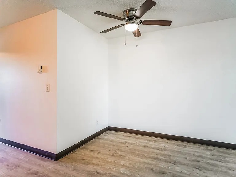 Quaint Apartment Community in the Heart of Corvallis — Photo 10
