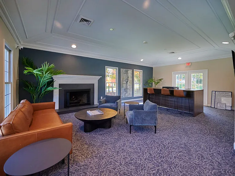 Grand Bay Apartments and Townhomes — Photo 31