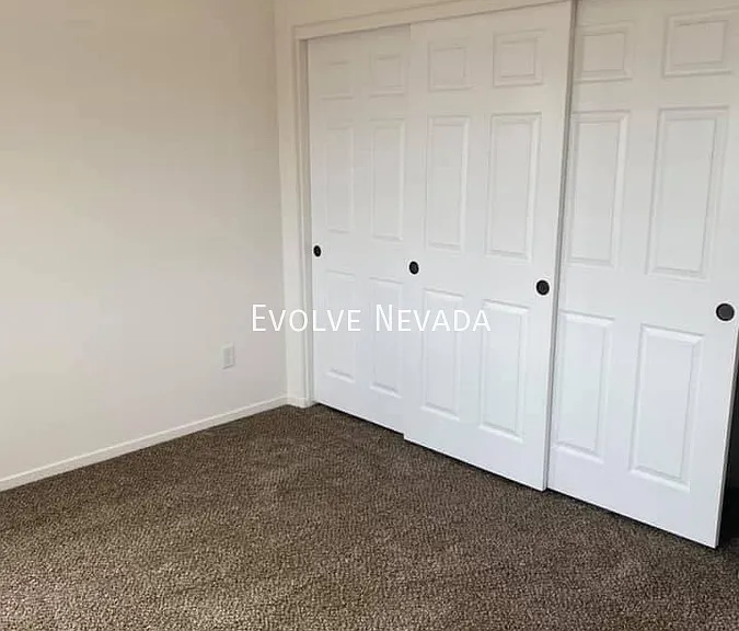 3242 Bentgrass Dr — Photo 5