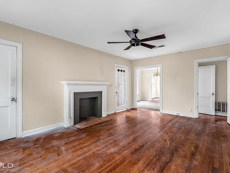 234 Boulevard St — Photo 4