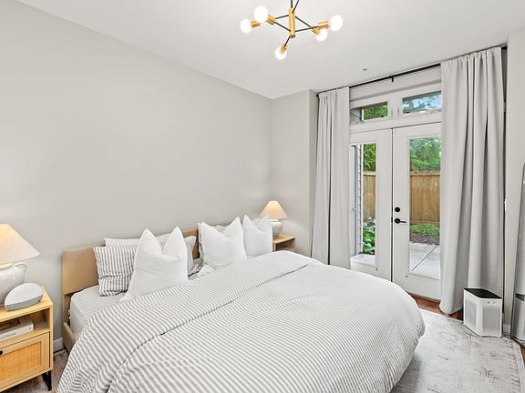 4th image of 4333 Issaquah Pine Lake Rd SE Unit 1301