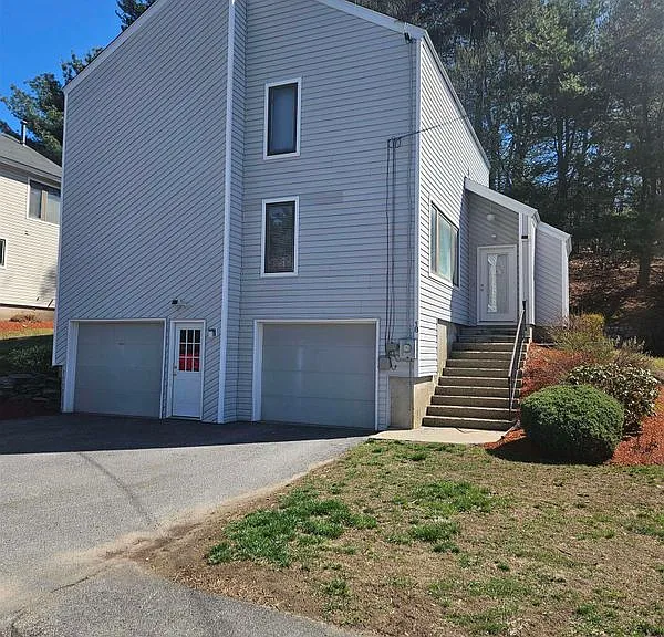 18 Landsdown Dr #18 — Photo 22