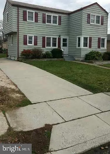 36 Jefferson Ave #A