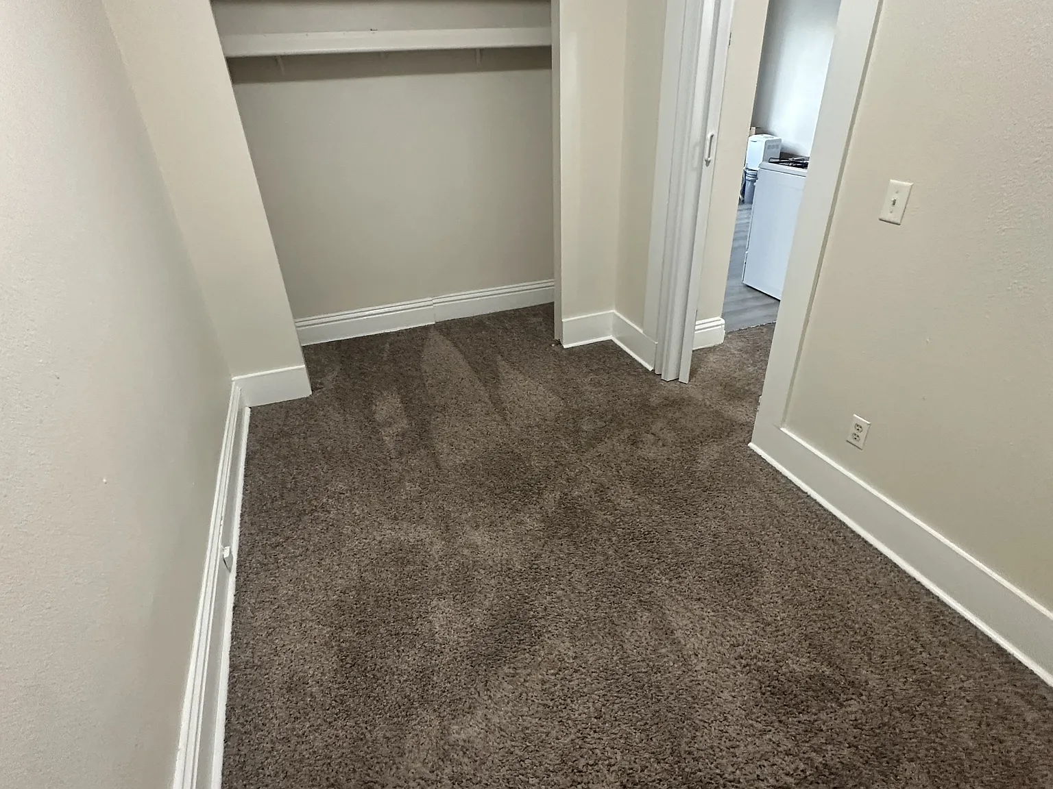 143 North Main Street - 2 — Photo 4