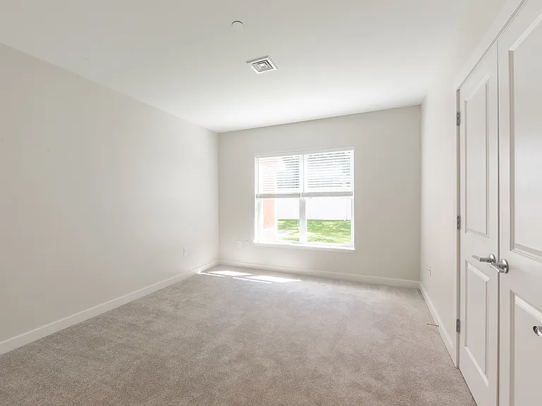 Princeton Dover Apartments — Photo 46
