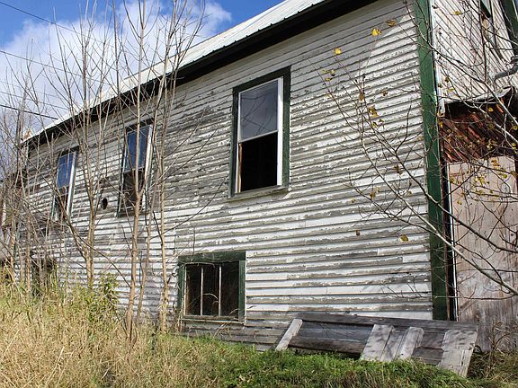 5th image of 10 Johnny Cake Avenue