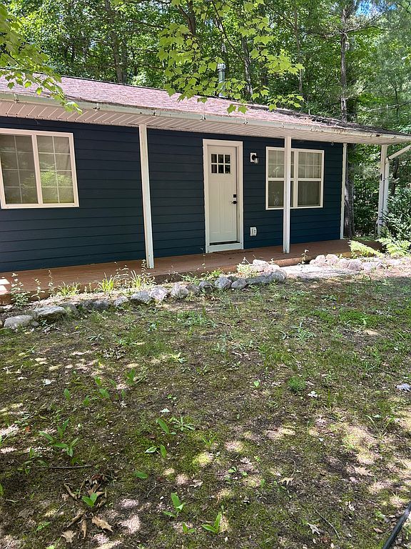 19 Tibbets Lake Ln - Property Image