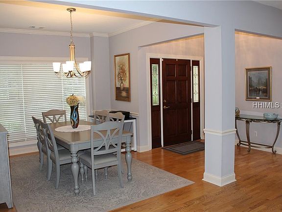2nd image of 13 Wildbird Ln