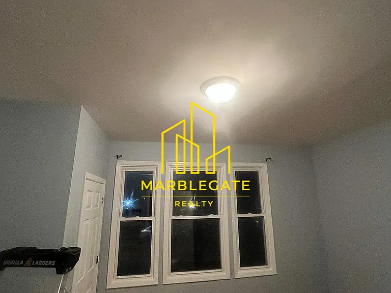 292-294 Kerrigan Blvd #11L — Photo 1