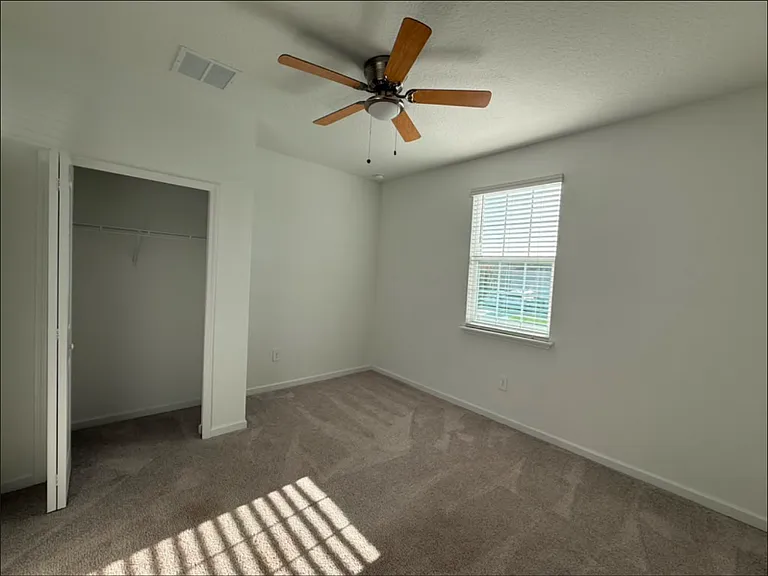 4453 NW 14th Loop — Photo 7