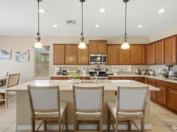 28233 N WELTON Place, San Tan Valley, AZ 85143
