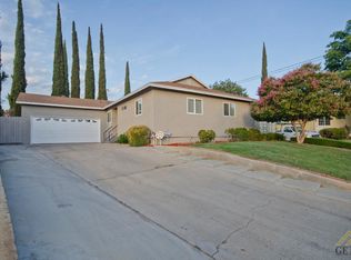 1313 Vanderbilt Dr, Bakersfield, CA